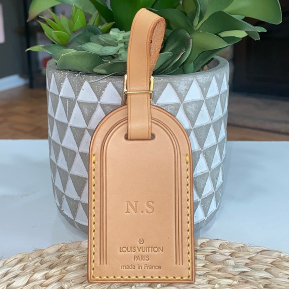 Louis Vuitton Accessories - ❤️Authentic lv tag